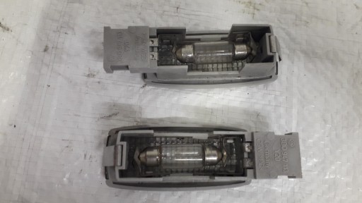 LAMPKA OŚWIETLENIA KABINY 3B0947113 PASSAT B5
