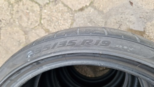 Шины Pirelli P Zero 235/35/19 4 шт летние
