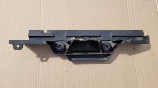 AUDI A4 B6 WSPORNIK AKUMULATORA 8E0805213B