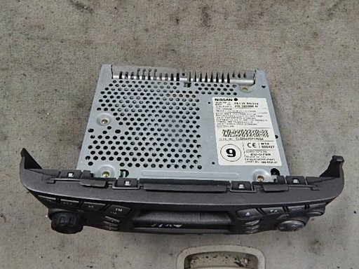 Nissan Almera N16 2003 г. Головные устройства
