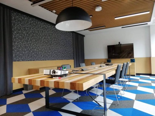WYKŁADZINA Dywan Prime TRÓJKĄTY Jasnoszara 2.16m2