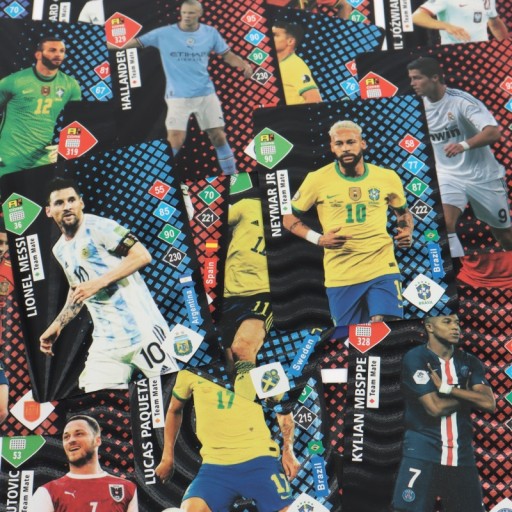 ФУТБОЛЬНЫЕ КАРТОЧКИ С ФУТБОЛИСТАМИ FIFA ЧЕРНЫЕ 55 ШТ.