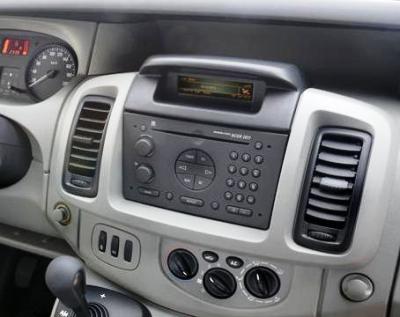 2DIN РАДИОКАРКА OPEL CORSA C VECTRA C VIVARO