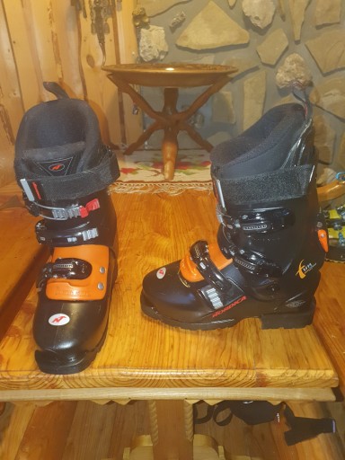Nordica Fun Drive x Hard nr, 24--24,5 EU 39, длина корпуса 280 мм, длина вставки 240