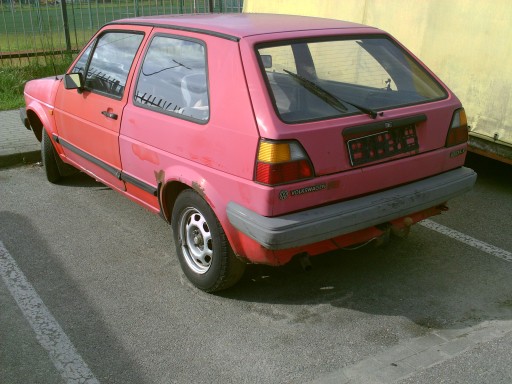Volkswagen Golf 2 II заднее боковое стекло из 3-дверной версии и другие с дверями