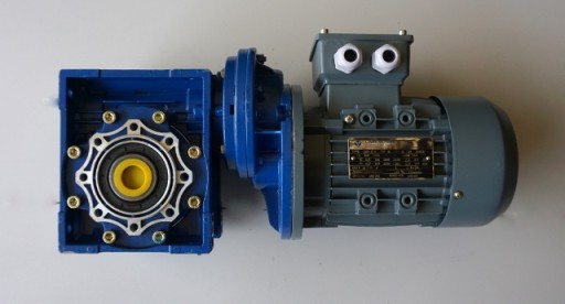Przekładnia silnik 0,75 kW falownik 230V