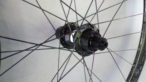 КОЛЕСА ДОРОЖНЫЕ Carbon 50, трубчатые DT 350, 11 скоростей