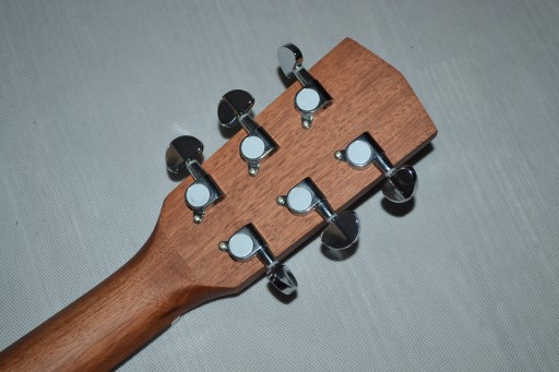 HARLEY BENTON DS-10 MINI TRAVEL АКУСТИЧЕСКАЯ ГИТАРА С КОРПУСОМ 3/4