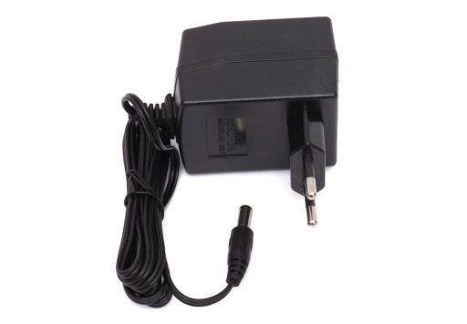 POWERBANK СО СВЕТОДИОДНОЙ ЛАМПОЙ ПУСКОВОГО КОМПРЕССОРА USB СТАРТЕР