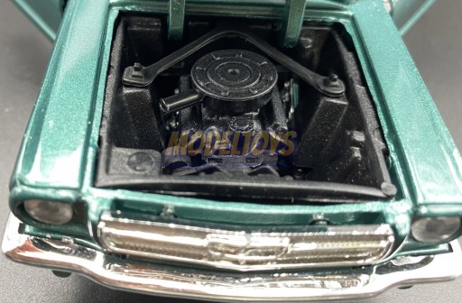 Ford MUSTANG 1/2 1964 кабриолет 1:24 Motormax 73212