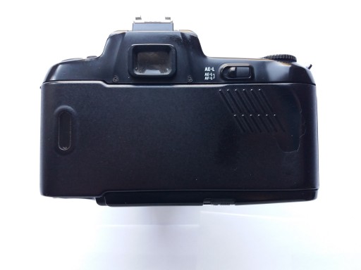 Nikon F-601 + Nikon AF Nikkor 35-80 мм 1:4-5.6D