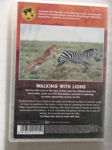 Прогулка со львами - DVD National Geographic UK