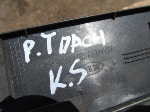 Kia SPORTAGE III Listwa dachowa pod reling prawa 87241-3W510