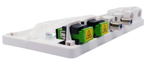 Панель шкафа-коробки 6 портов, CAT.5E UTP, F, SC/APC, TSM