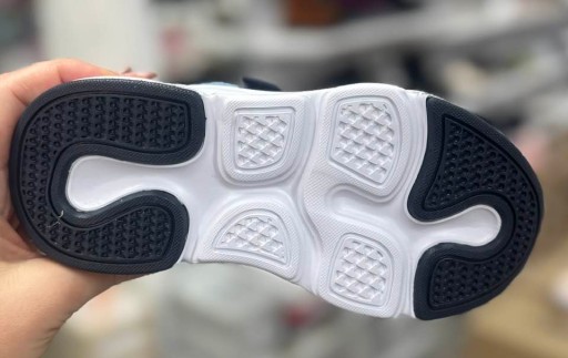 BEFADO ADIDASY BUTY SPORTOWE LEKKIE RZEPY POLSKIE DZIECIĘCE COVER 35