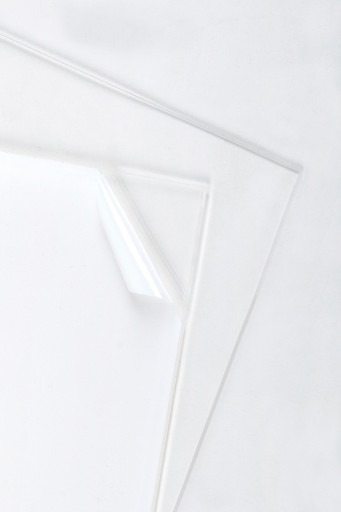 Бесцветный PLEXI Плита PLEXI, обрезанная до 5 мм.