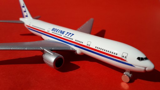Металлическая модель самолета BOEING 777 WELLY 9229