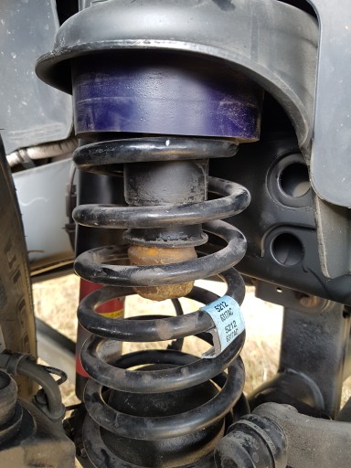 PODKŁADKI SPRĘŻYNY POLIBUSZE JEEP WRANGLER JK 5 cm