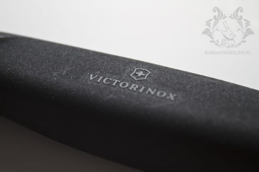 VICTORINOX 5.5503 универсальный нож 18 см