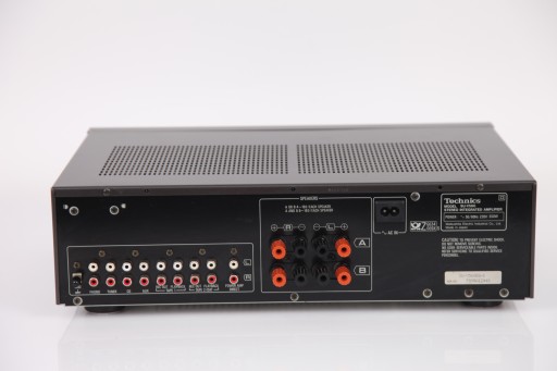 Усилитель Technics SU-V560