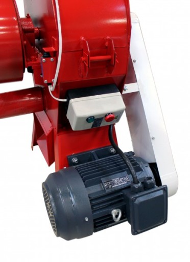 Młyn bijakowy rozdrabniacz 4kW 300kg/h cyklon