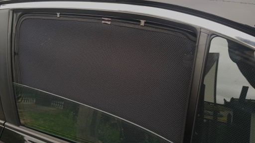 Zasłonki osłony rolety przyciemniające na szyby Toyota Corolla 12 XII sedan