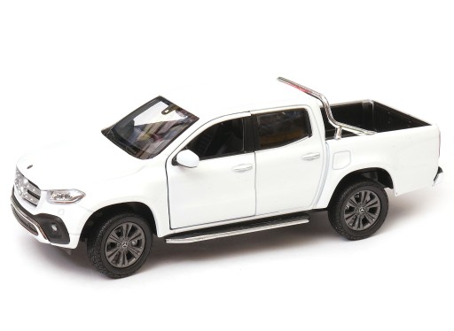 Mercedes-Benz X-Class модель 1:24 - 27 WELLY белый