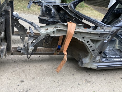 БУДА ЧЕТВЕРТЬ КУЗОВА КУЗОВ TOYOTA GT86 BRZ
