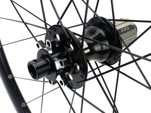 Колеса гравийные Rodi Cyclone Novatec 12x100 12x142 28H