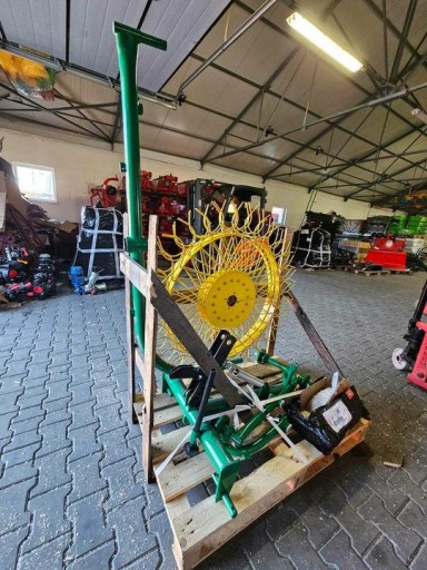 PRZETRZĄSACZO - ZGRABIARKA 2 GWIAZDOWA SIANA SŁONECZKO POLSKA - KARUZELOWA