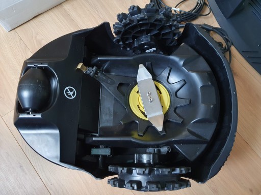 Легендарный Robomow RT700 700м2 GSM