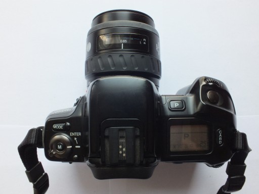 Minolta Dynax 700 si + AF Zoom 35–105 мм 1:3,5–4,5