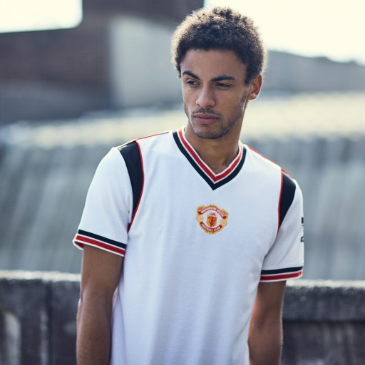 Футболка adidas Manchester United в стиле ретро — S