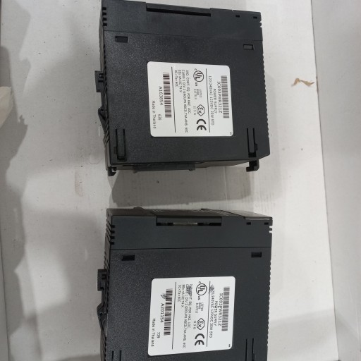 Модуль питания IC693PWR321Z GE FANUC Блок питания