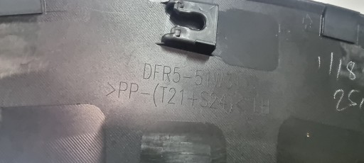 LISTWA BŁOTNIKA PRZÓD LEWA MAZDA CX30 DFR5-51W31