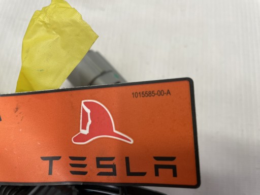 Передняя установка Tesla model X