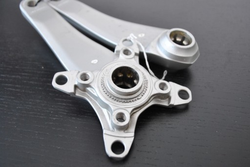 Shimano Deore - шатуны MTB паука FC-M530, 170 мм