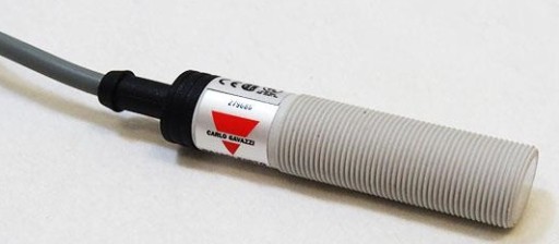 Czujnik pojemnościowy CA18CLF08TO Carlo Gavazzi