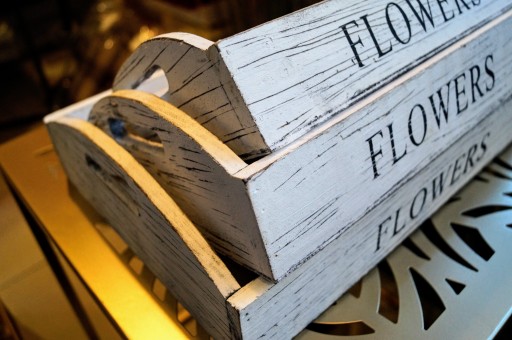 TACA DREWNIANA FLOWERS 29X19CM