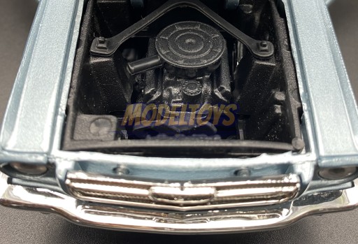 Ford MUSTANG 1/2 1964 кабриолет 1:24 Motormax 73212