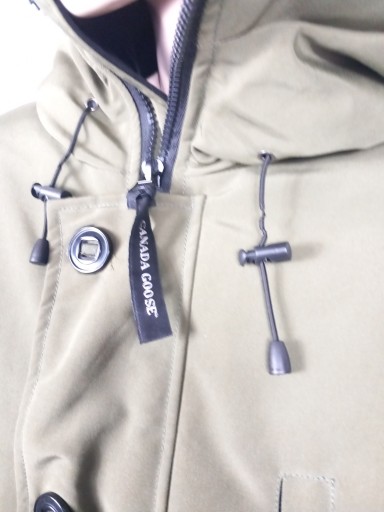 Женская куртка Canada Goose Parka ***M