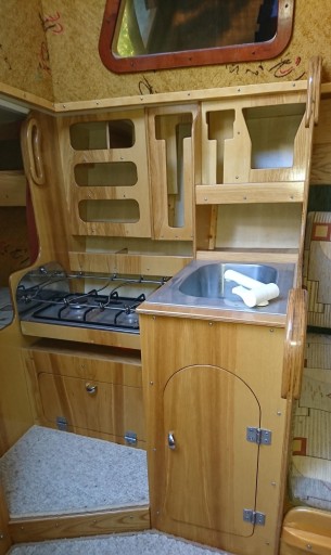 Парусная яхта со стальным килем БМ-28 (8,5 м)