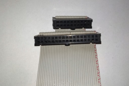 Кабели для старого жесткого диска MFM HDD 1980-1990-х годов.