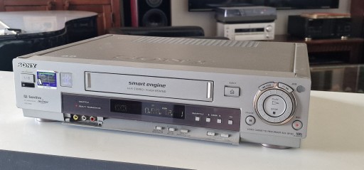 Видеорегистратор SONY SLV SF 90 SLV-SF90