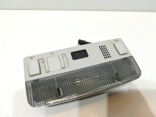 LAMPKA LAMPA OŚWIETLENIA KABINY PODSUFITKI VW PASSAT B5 FL