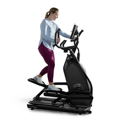 ПРОГРАММИРУЕМЫЙ КОМПАКТНЫЙ ЭЛЛИПТИЧЕСКИЙ ВЕЛОСИПЕД SCHWINN 590E