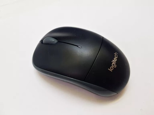 НАБОР БЕСПРОВОДНОЙ НАСТОЛЬНОЙ КЛАВИАТУРЫ И МЫШИ LOGITECH MK330