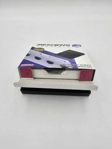 ОРИГИНАЛЬНАЯ КАРТОННАЯ КОРОБКА ДЛЯ КАРТЫ ПАМЯТИ NINTENDO GAMECUBE 251