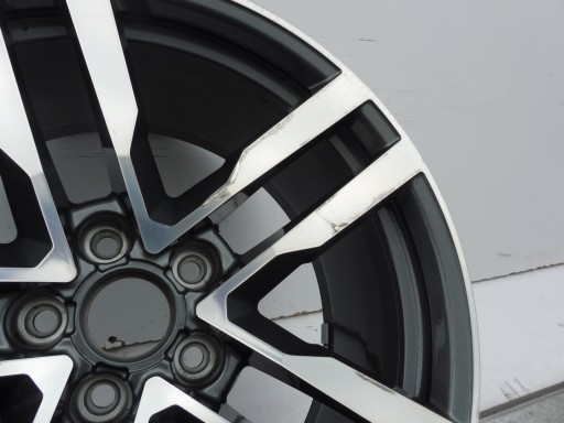 Одинарный диск Audi TT 8S0601025F