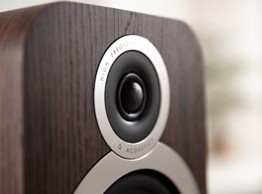 DYNAVOICE CA802BT + Q ACOUSTICS 3030i «ВСЕ В ОДНОМ»